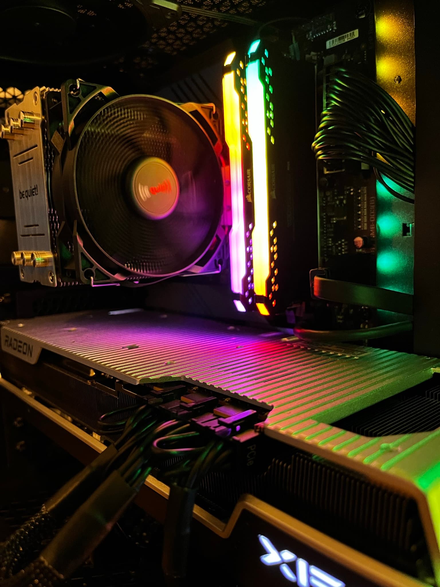 Montage PC avec composants RGB, expertise Access'PC